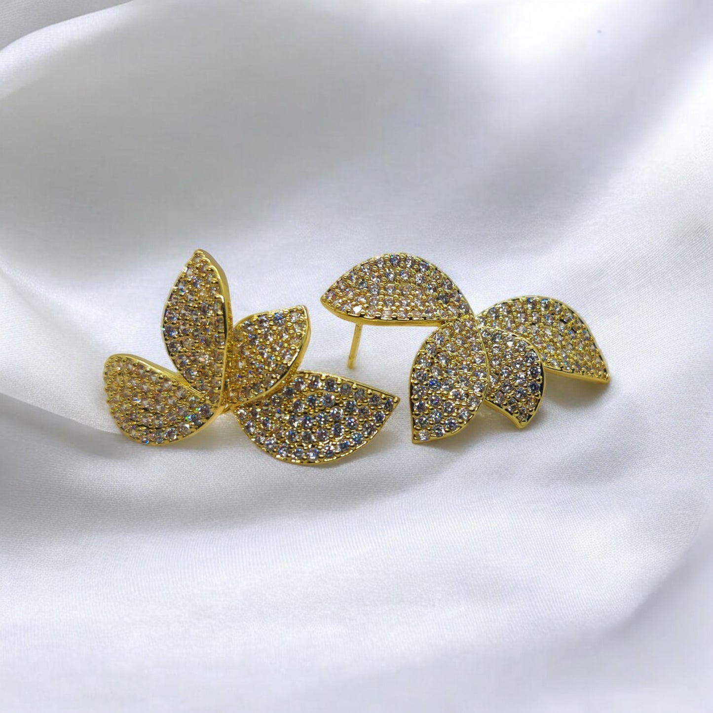 Enchanting Leaf Earrings